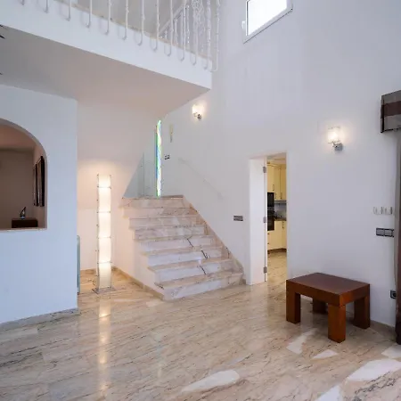 بيت للعطل Stuttgart By Interhome *