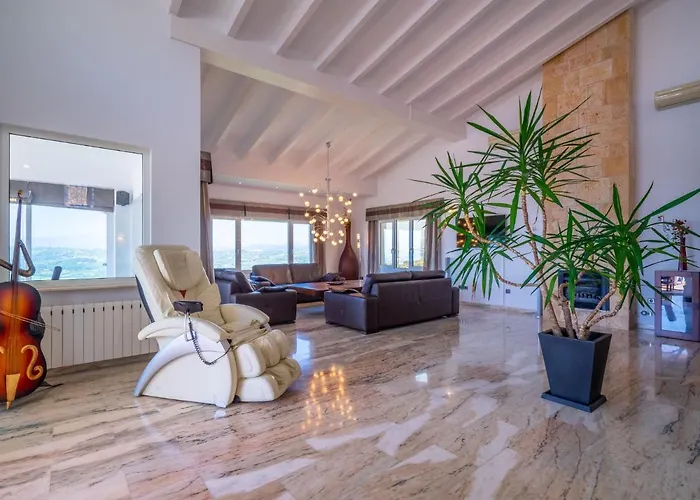 Stuttgart By Interhome